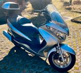 Suzuki Burgmann 200 - SUZUKI BURGMAN 200