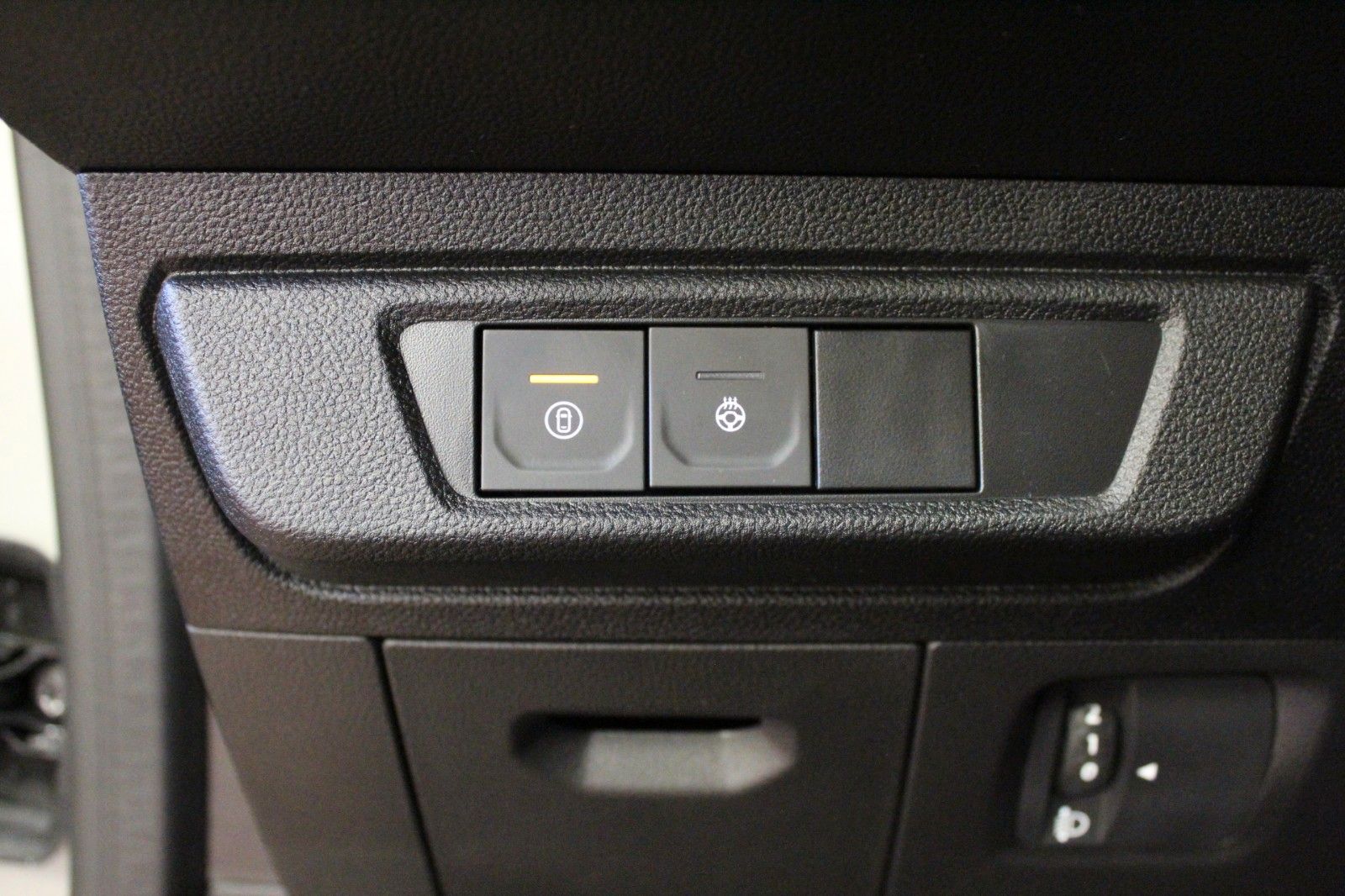 Fahrzeugabbildung Dacia Jogger Hybrid 155 Extreme 5-Sitzer MY 2026