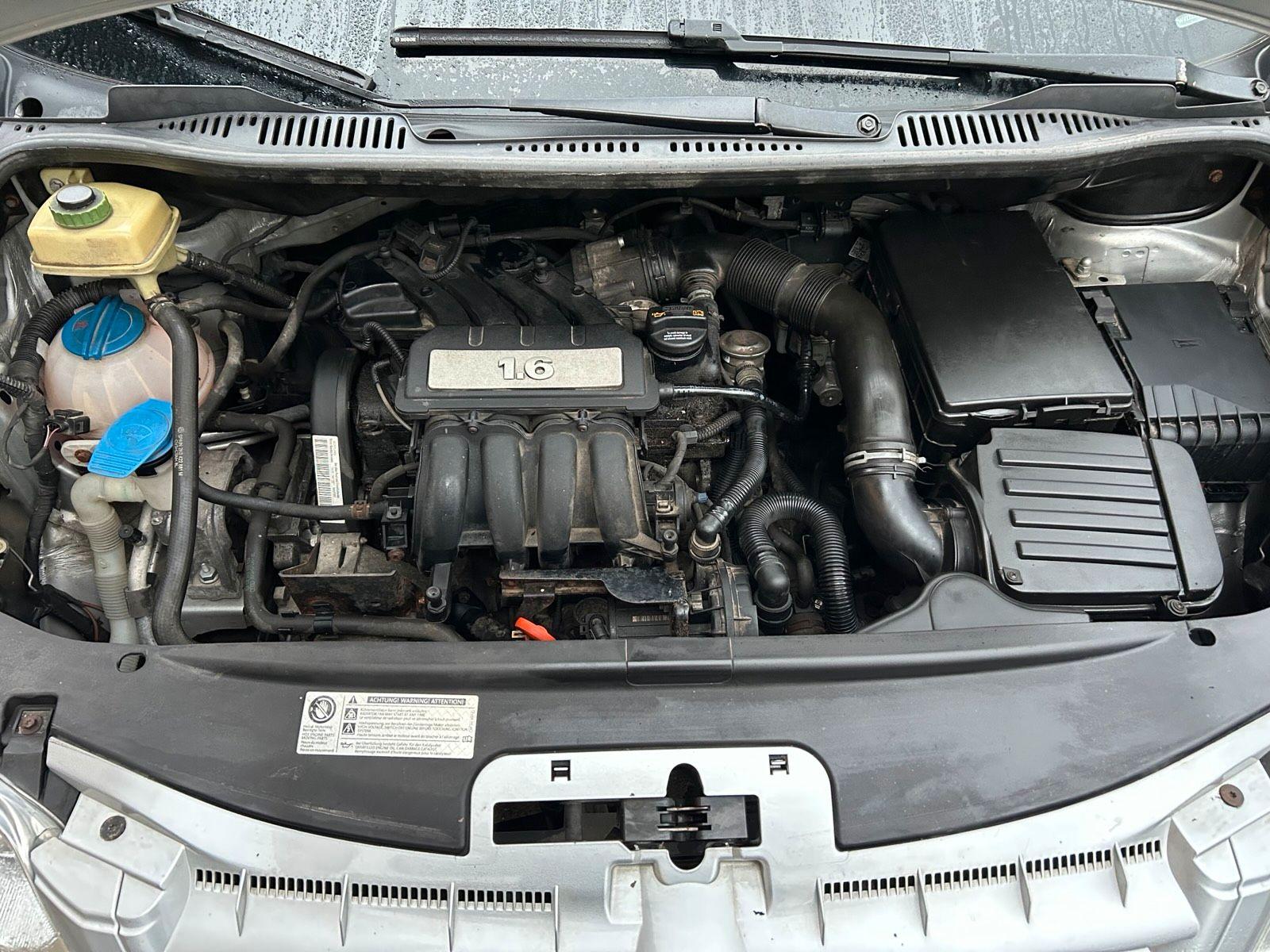 Volkswagen Caddy 2009 — photo 15