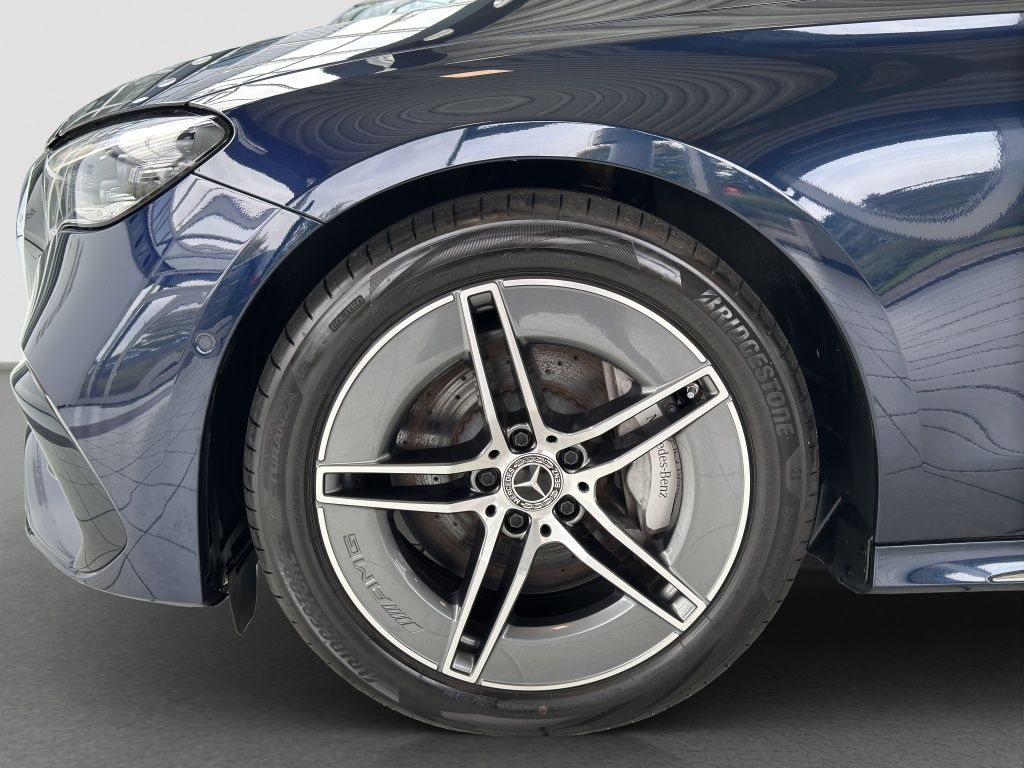 Fahrzeugabbildung Mercedes-Benz E 300 de T-Modell mit EQ Hybrid Technologie AHK