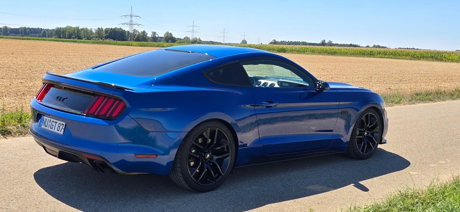 Ford Mustang 5.0 Ti-VCT V8 GT Brembo Rcam 441PS