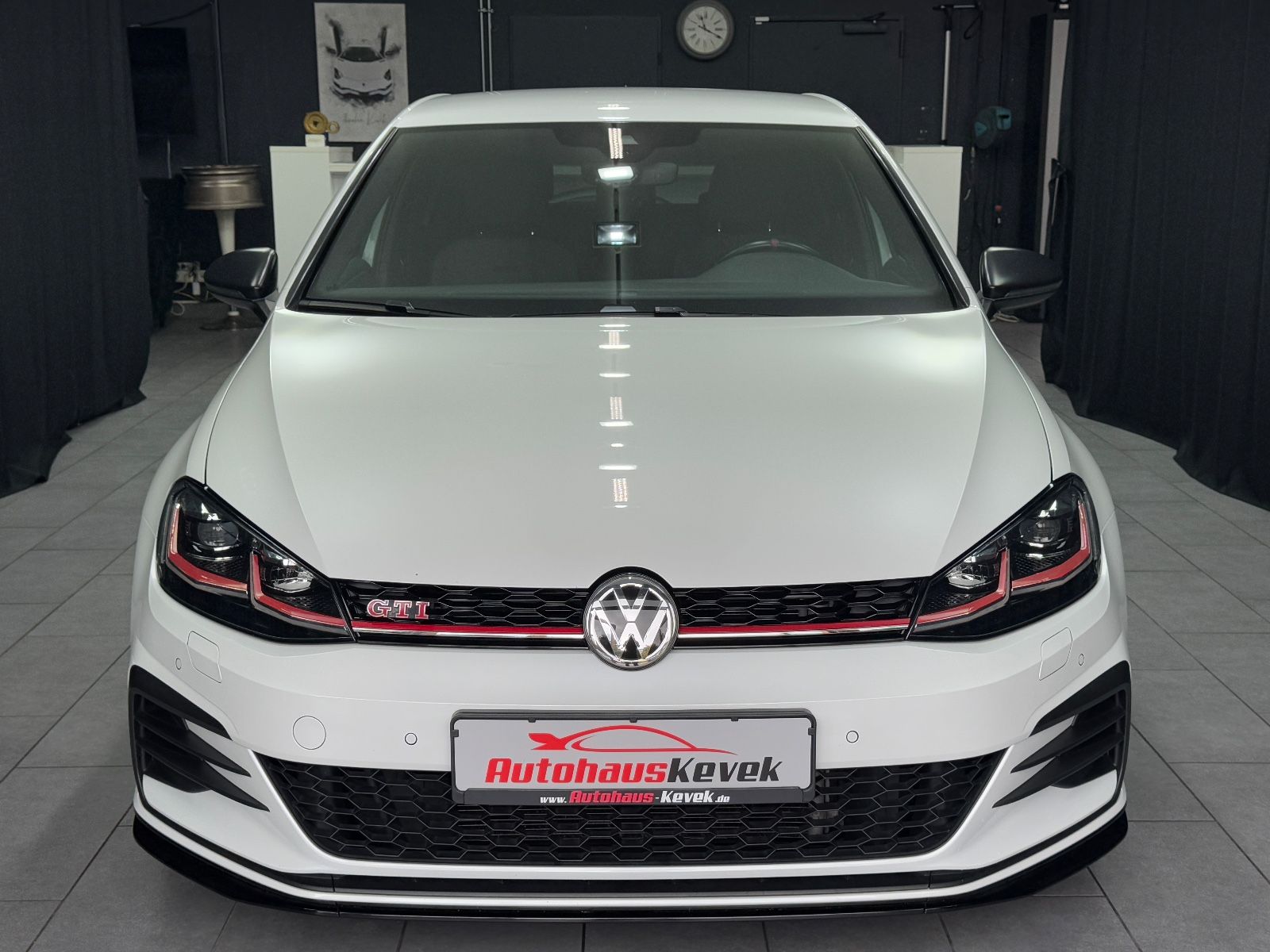 Fahrzeugabbildung Volkswagen Golf VII Lim. GTI TCR|DSG|NAVI|KAMERA|ACC|