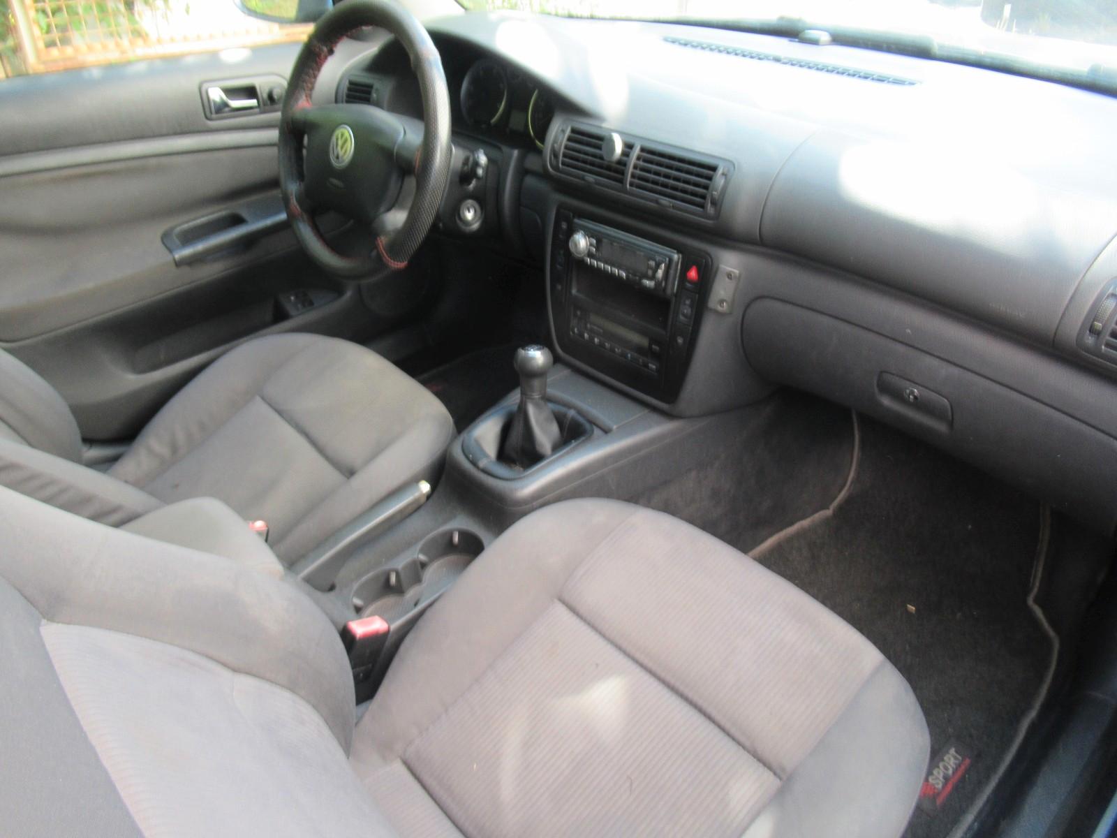 Volkswagen Passat 2005 — photo 16