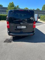 Toyota Proace (Verso) 2,0-l-D-4D 130kW L2 Executive... - Toyota: Standheizung