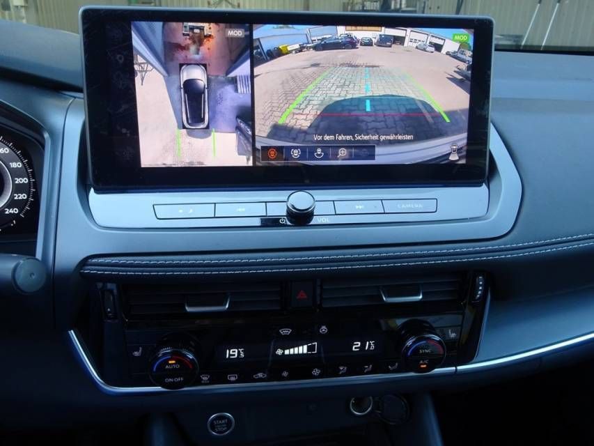 Fahrzeugabbildung Nissan Qashqai 1.3 DIG-T MHEV Automatik N-Connecta