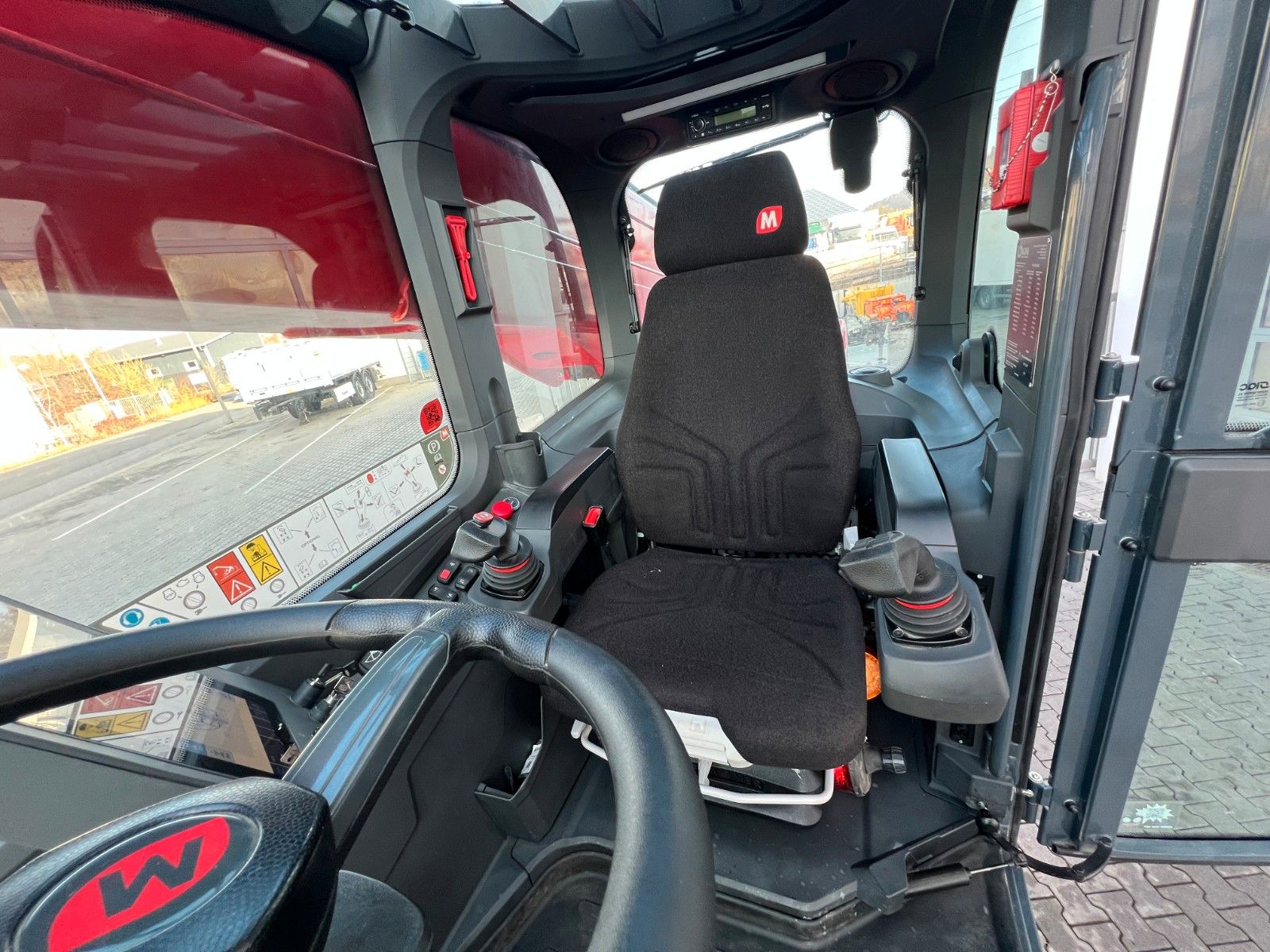 Fahrzeugabbildung Andere Magni RTH 6.26 / nur 849h ! / Gabel / 5 t Winde