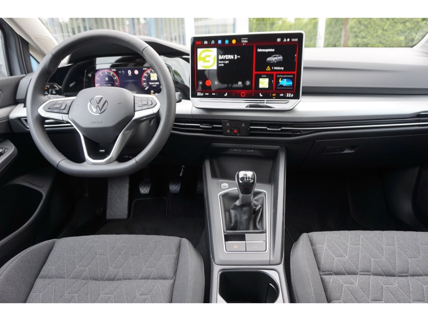 Golf VIII 1.5 TSI Life *AHK*PANO*ShZ*PDC*