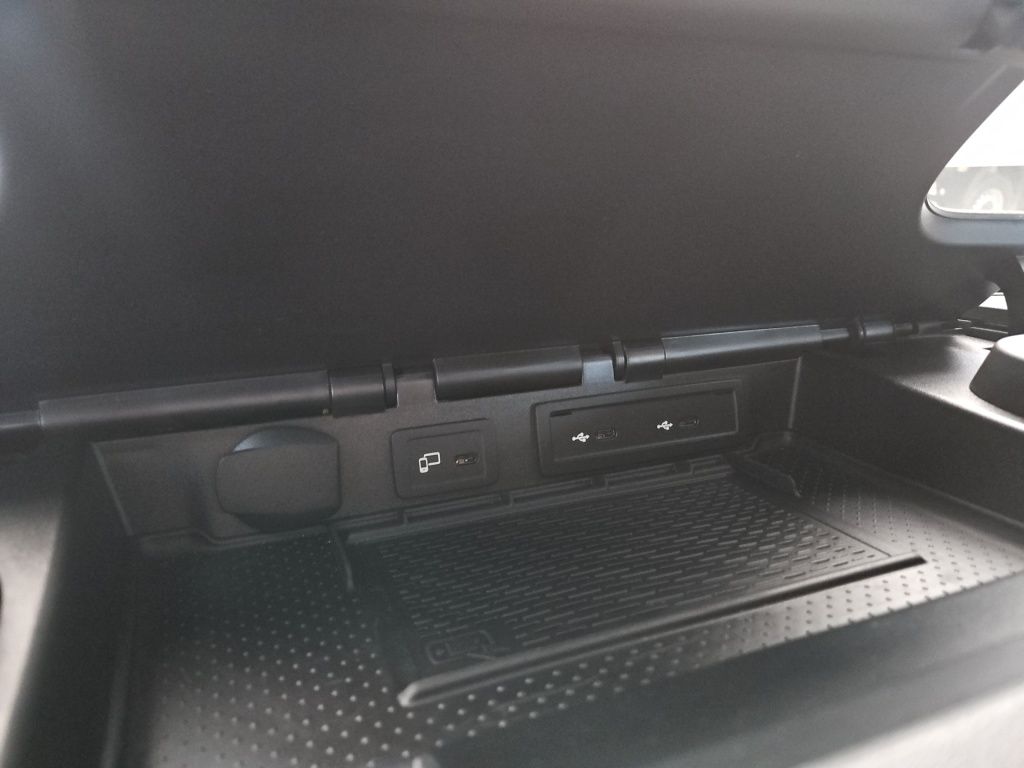 Fahrzeugabbildung Mercedes-Benz Sprinter 317 Kasten L2H2 360° SHZ EDW Navi 270°T