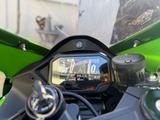Kawasaki ZX-10R Ninja - KAWASAKI NINJA R