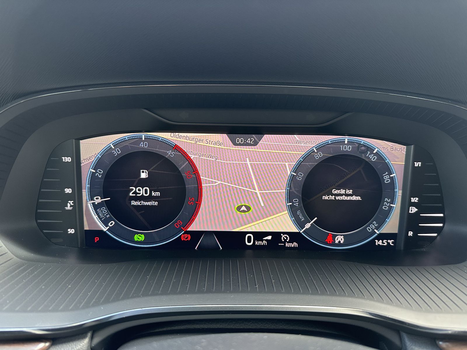 Fahrzeugabbildung SKODA Octavia Combi Scout 2.0 TDI DSG 4x4 NAV+LED+AHK