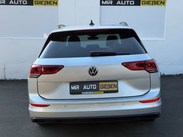 Volkswagen Golf - 6