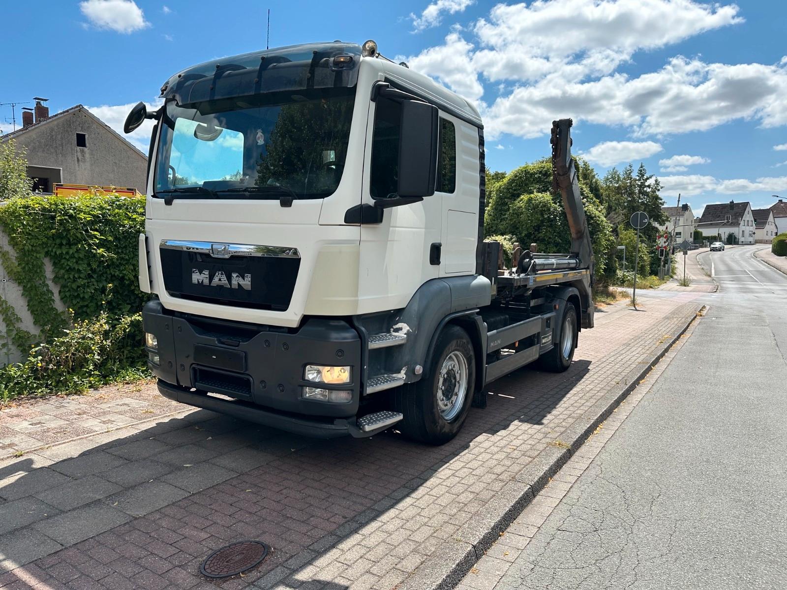 MAN TGS 18.440 Meiller Retarder 12  Absetzkipper
