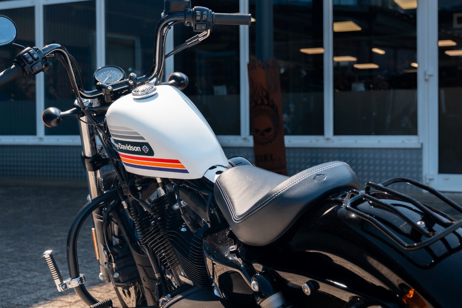 Fahrzeugabbildung Harley-Davidson XL1200XS FORTY-EIGHT SPECIAL - JEKILL&HYDE -