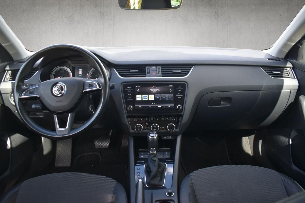 Skoda Octavia 2.0 TSI DSG Style 4x4 Smartlink AHK Kam foto 10