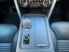 LAND ROVER Discovery 5 SE D250 AWD*LED*Schiebedach*Luftfed.