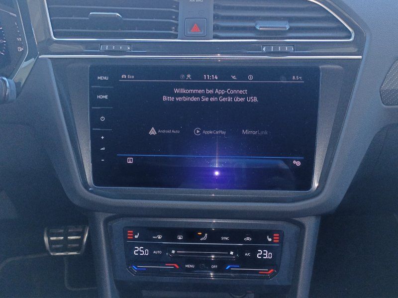 Fahrzeugabbildung Volkswagen Tiguan 1.4 TSI eHybrid R-Line  AHK+MATRIX-LED+NA