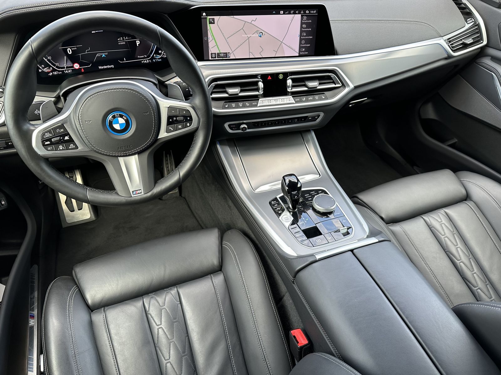 Fahrzeugabbildung BMW X5 xDrive45e M-Sport NAV+LASER+ACC+AHK+H/K+22ZO