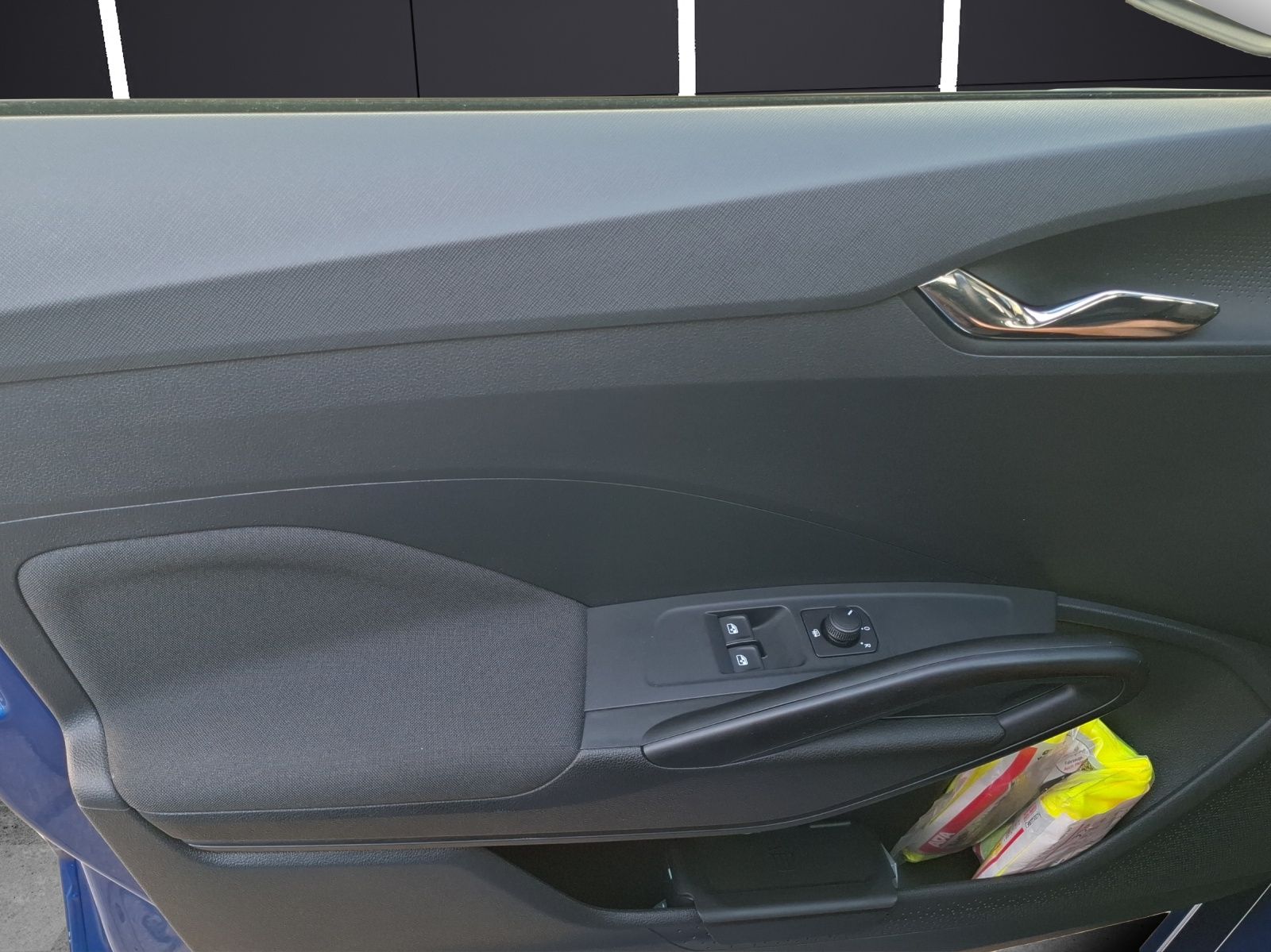 Fahrzeugabbildung SKODA Fabia TSI Tour LED Navi GRA RFK SH