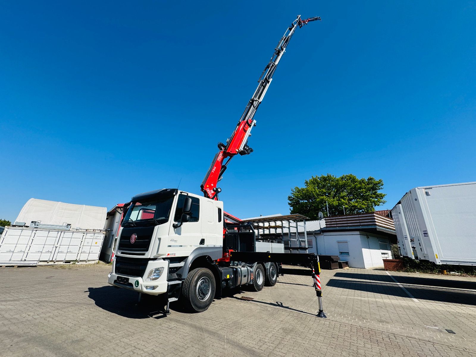 Fahrzeugabbildung Tatra 6x6x6 Phoenix Fassi F545RA.2.27 L214 V20