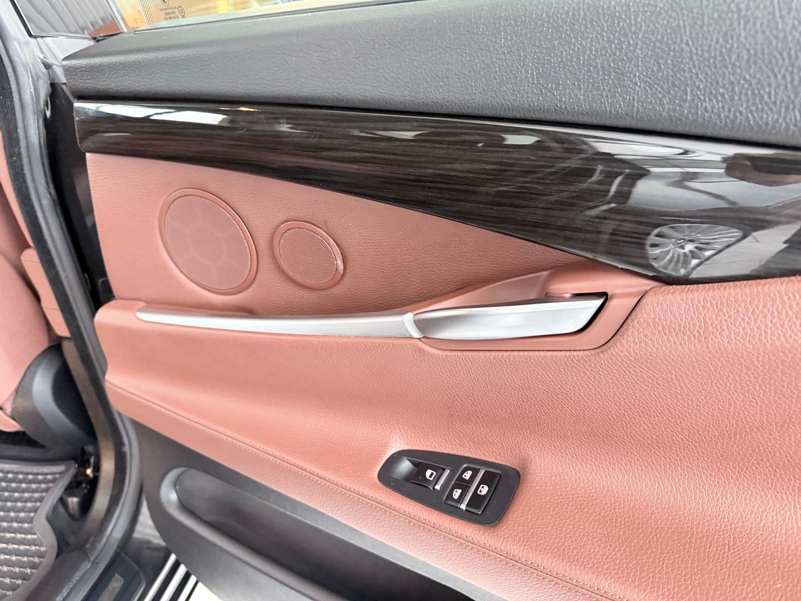 BMW 530d GT xDrive~Pano/AHK/ACC/RFK/LED/HUD