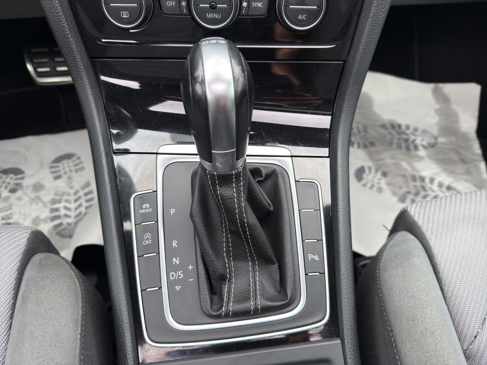 Golf VII Lim. Comfortline BMT*R-LINE*NAVI*2.HAND