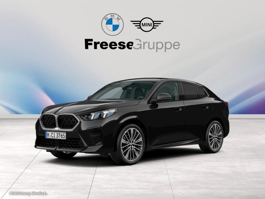 Image of BMW X2