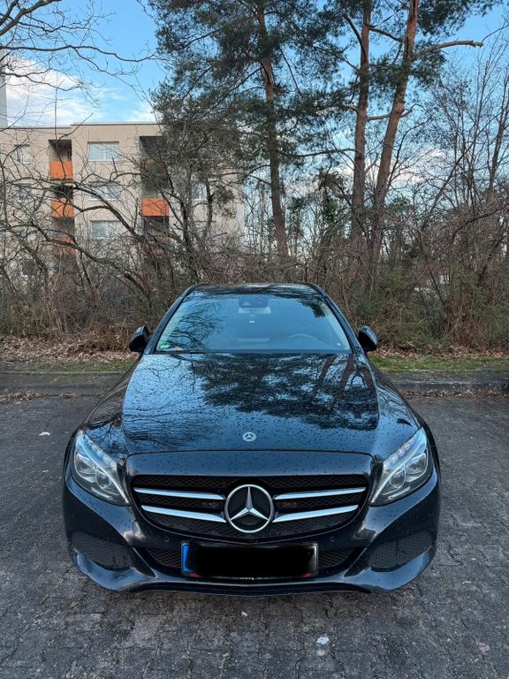 Image of Mercedes-Benz C 220