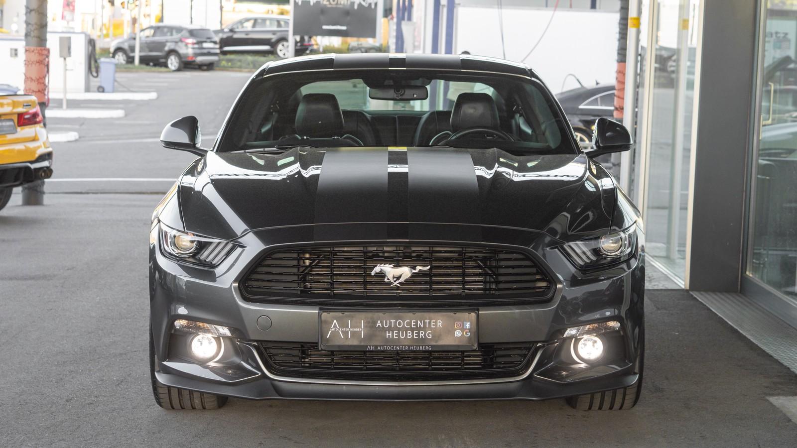 Ford Mustang 5.0 GT FASTBACK*nur 17TKM*KLAPPEN AUSPUF