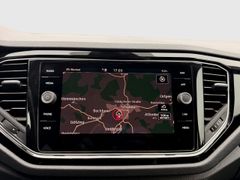 VW T-Roc 4Motion Navi Allrad Alu PDC ACC Sportpaket
