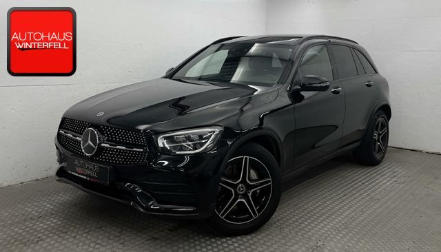 Mercedes-Benz GLC 300 d 4M AMG NIGHT PANO+HUD+MBUX+19Z+DISTRO+