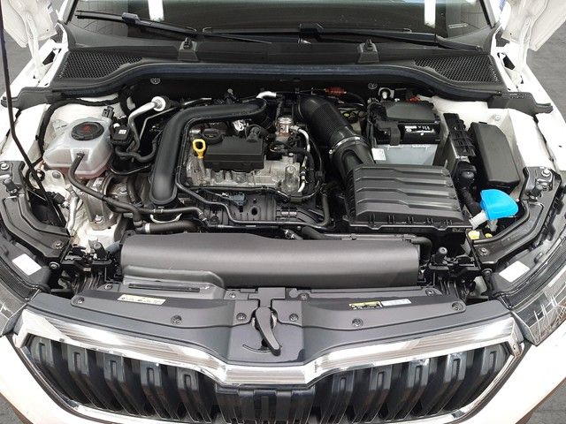 Fahrzeugabbildung Skoda Kamiq Active 1.0 TSI LED 16"Alu SitzHz Klima DAB