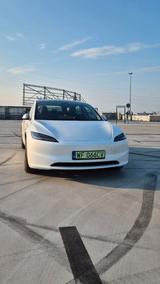 Tesla Model 3 Hinterradantrieb RWD RWD - Tesla Model 3 aus 2024