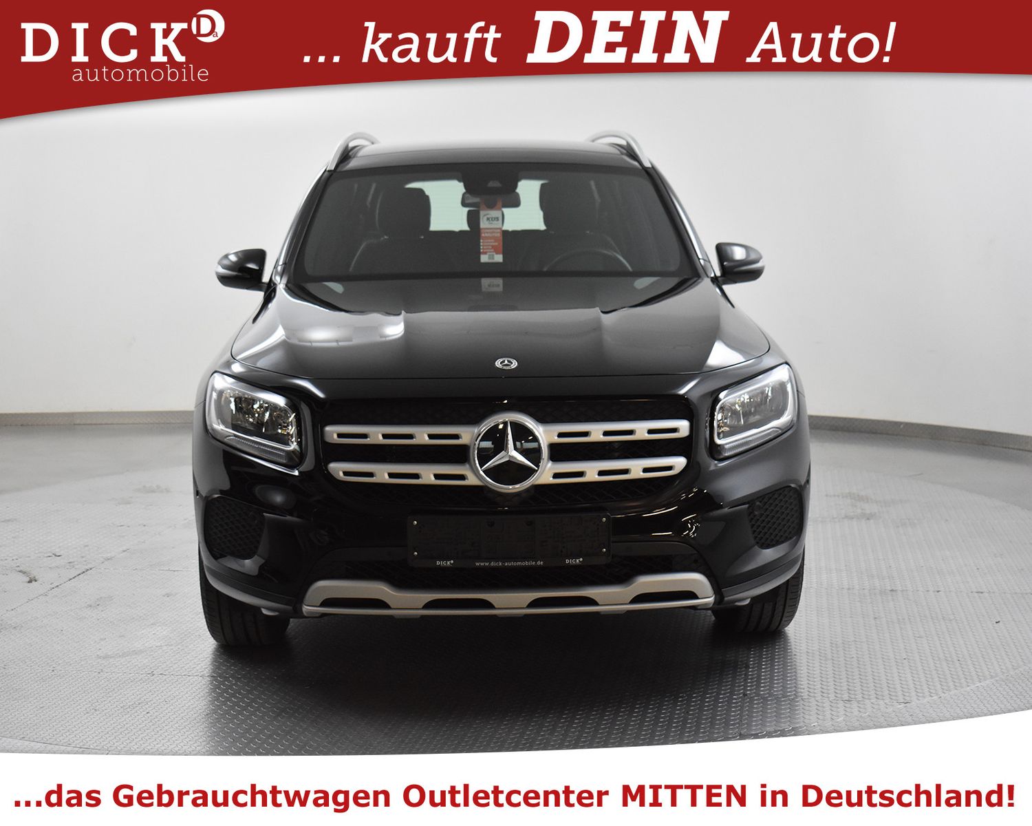 Fahrzeugabbildung Mercedes-Benz GLB 180d 8G >PANOR+NAVI+LEDER+SHZ+KAM+ADVENC+DAB