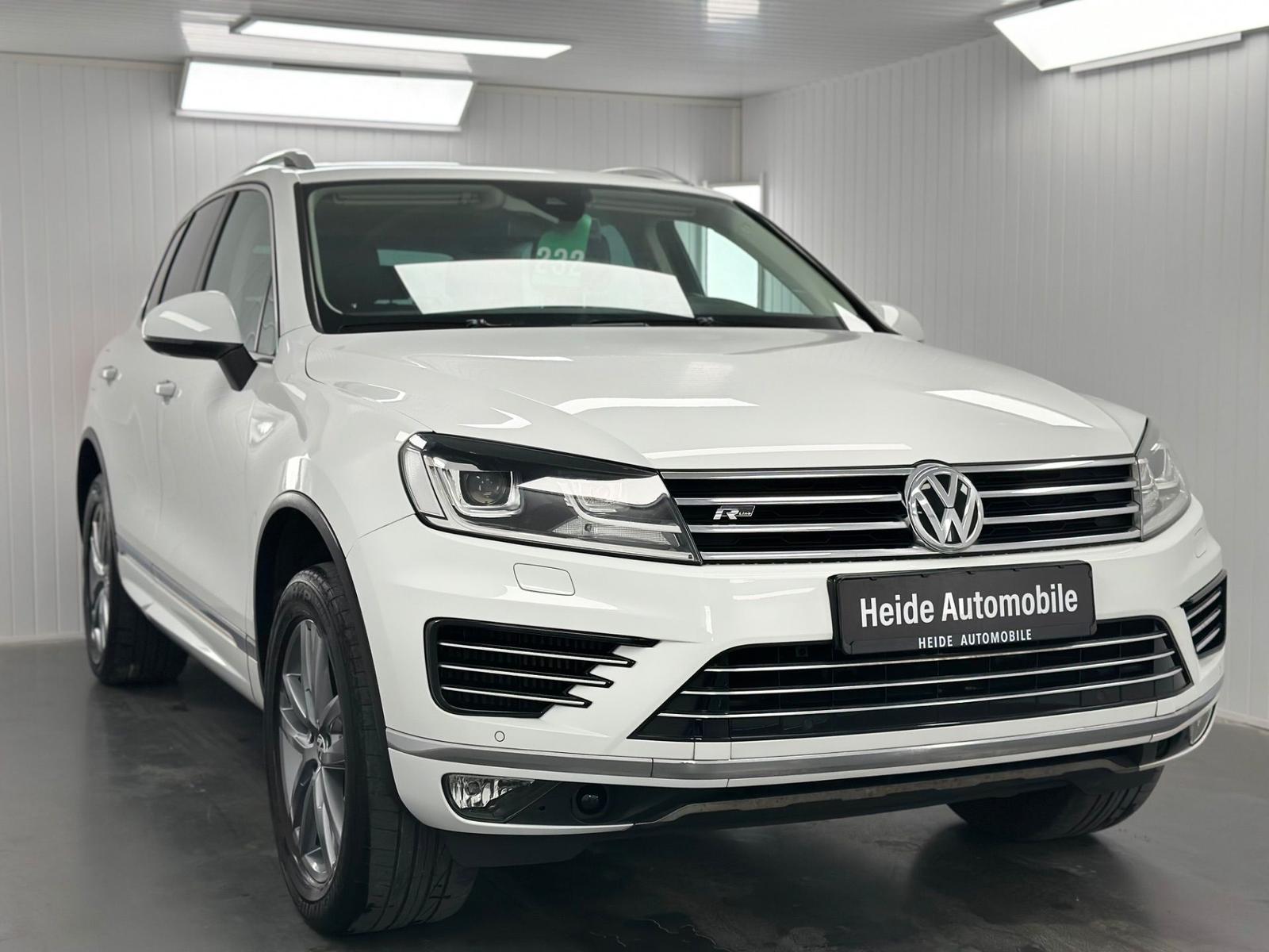 Volkswagen Touareg 3.0 V6 TDI R-LINE 1.HAND PANO AHK STHZ