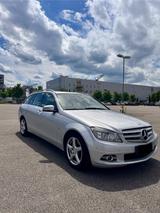 Mercedes-Benz C 180 CGI T BlueEFFICIENCY Autom. -