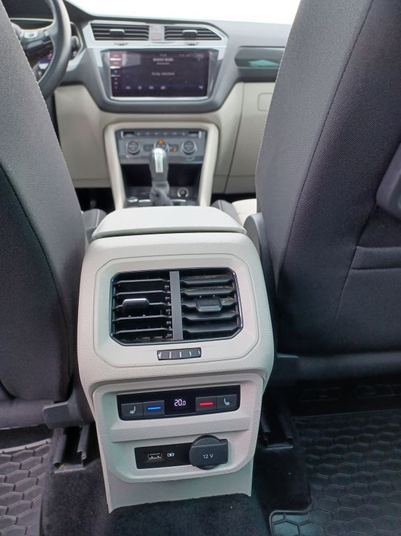 Fahrzeugabbildung Volkswagen Tiguan 2.0 TDi 4 Motion Highline ACC,Navi, AHZV