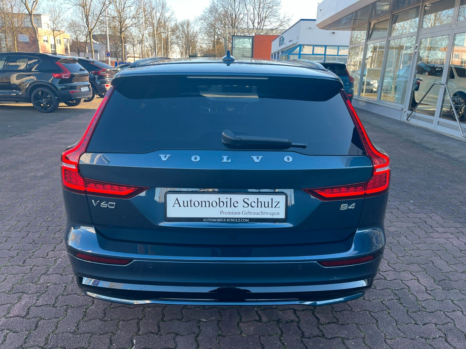 Volvo V60 B4 DCT Plus Dark foto 7