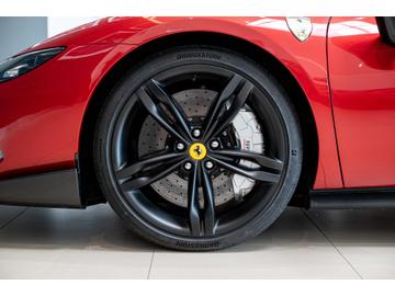 صورة 10 لـ 2022 Ferrari 296 GTB