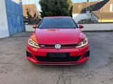 Volkswagen Golf VII Lim. GTI BMT/Start-Stopp Dig. Tacho - Volkswagen mit Benzin-Antrieb