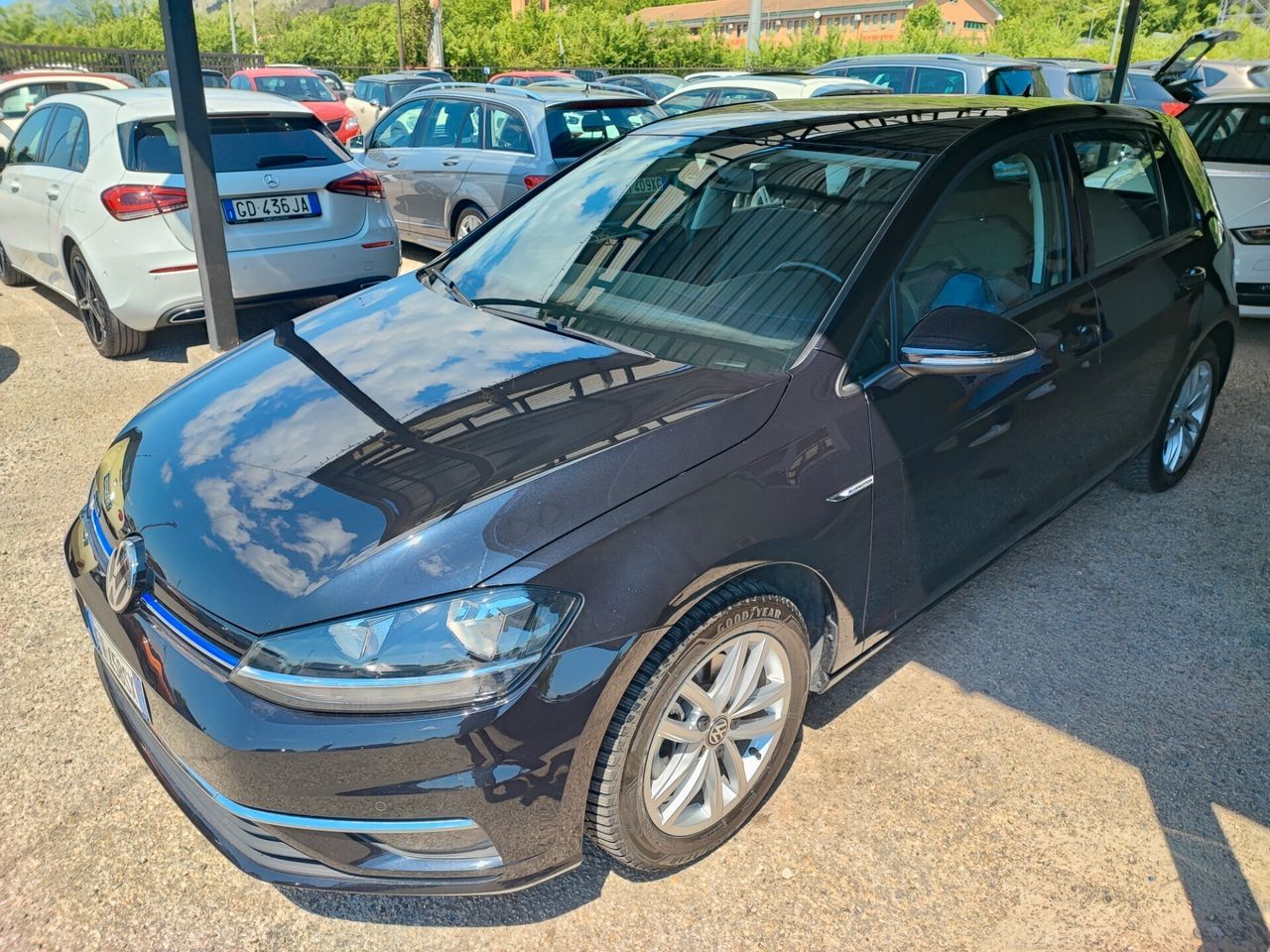 Volkswagen Golf 1.5 TGI DSG 5p. Business BlueMot