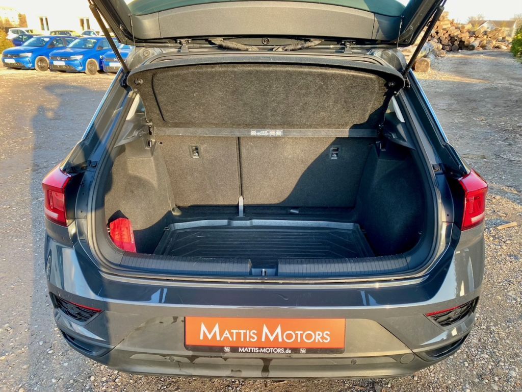 Fahrzeugabbildung Volkswagen T-Roc 1.0 TSI OPF AAC SHZ CARPLAY PDC ALU