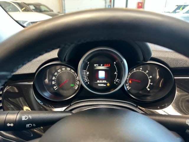 Fiat 500X Lounge *Xenon*Keyless*Navi*Sitzh*