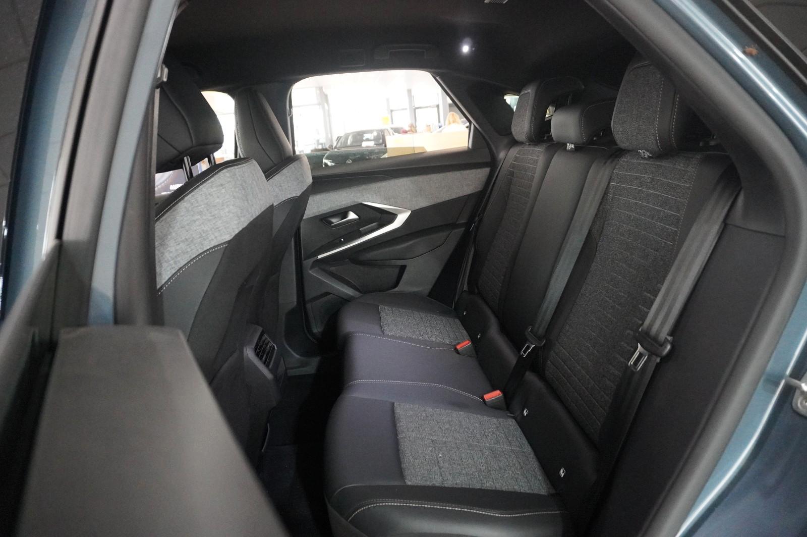 Peugeot 3008 Hybrid 145 ALLURE E-DSC NAVI/LED/360°/SPORT
