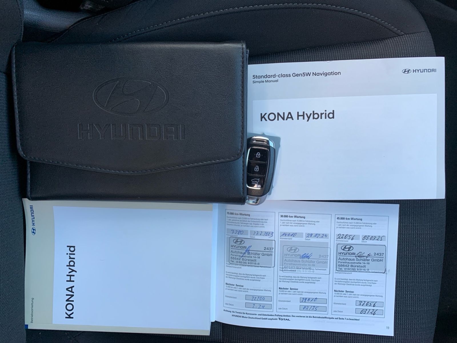Fahrzeugabbildung Hyundai KONA 1.6 GDI Edition 30+ Hybrid LED 1Hd