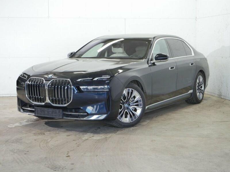 BMW i7 xDrive60 NP 181810.- 4xMassage ACC HuD Park+