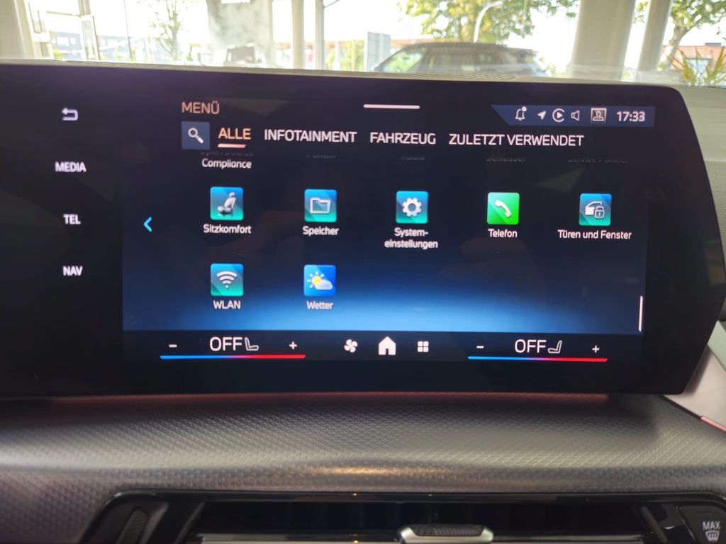 BMW 218 Active Tourer M Sport*LED*PANO*KEYL*ACC*TOTW