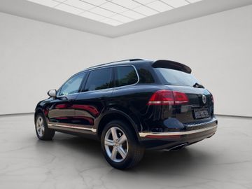 Volkswagen Touareg - 5