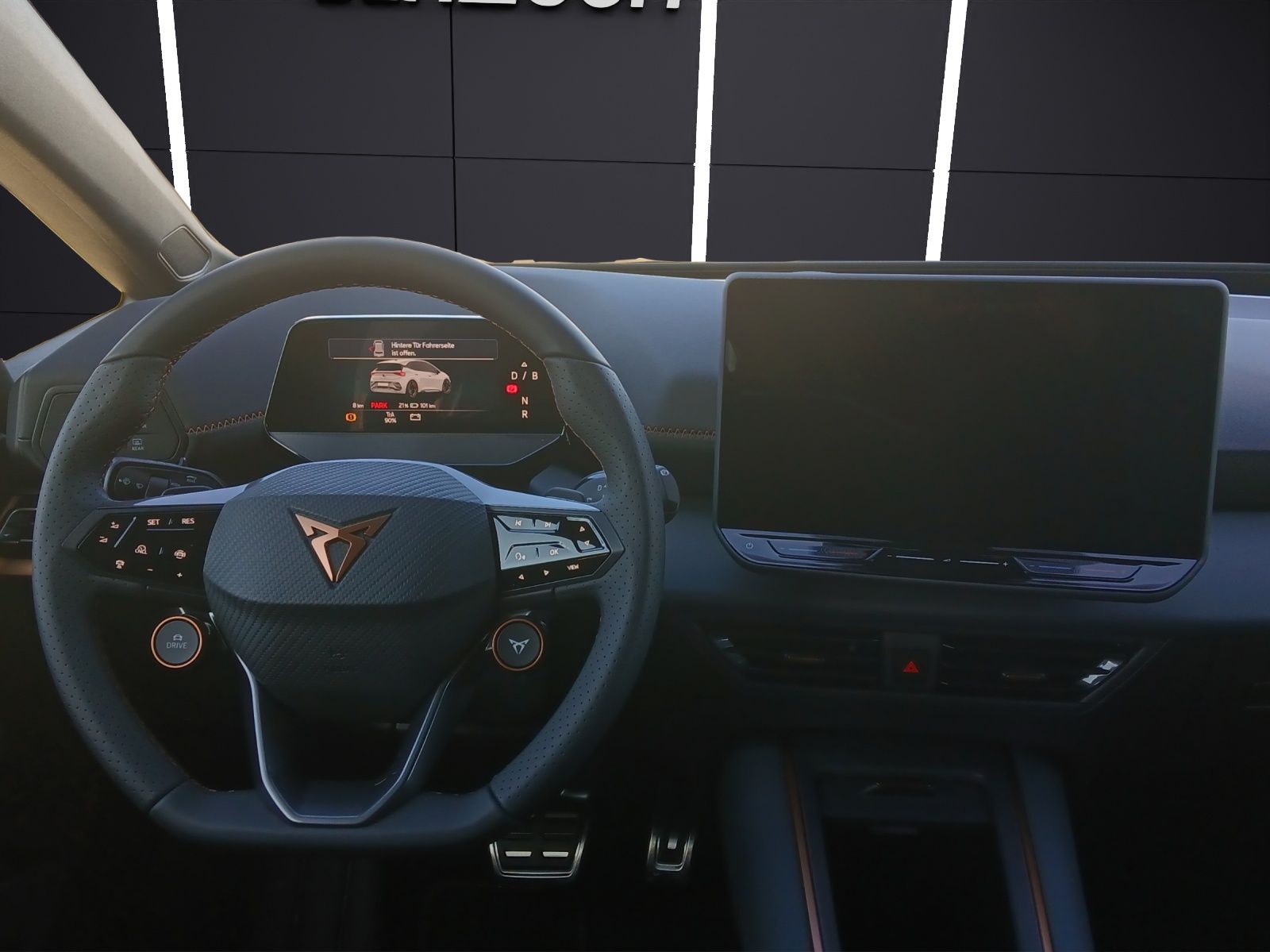 Fahrzeugabbildung CUPRA Born VZ PilotXL WP AR