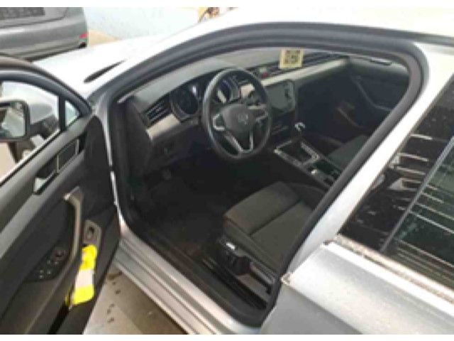 Volkswagen Passat Variant - Bild 7