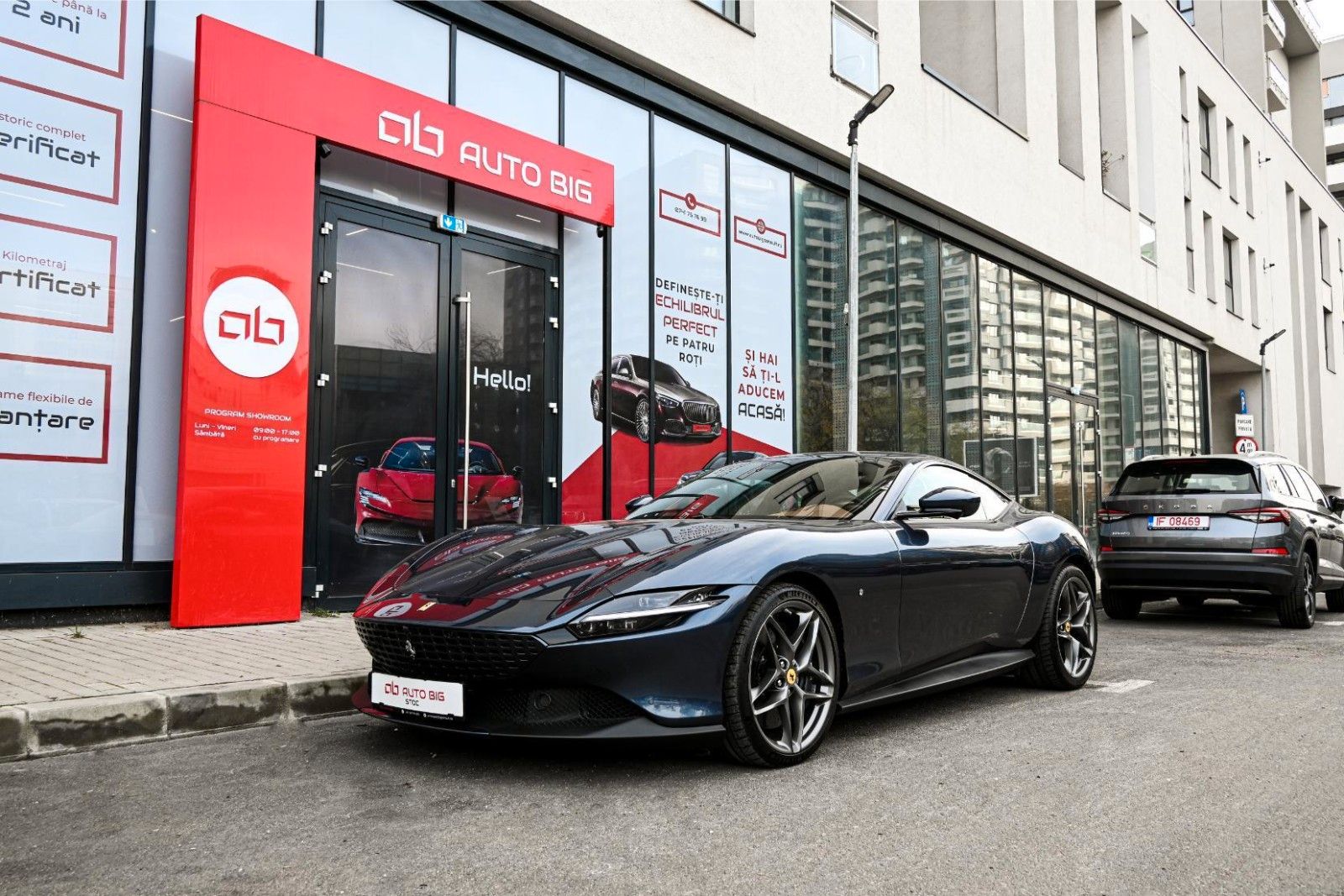 FERRARI Roma
